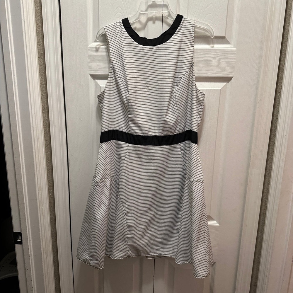 Women size XL dress lightweight